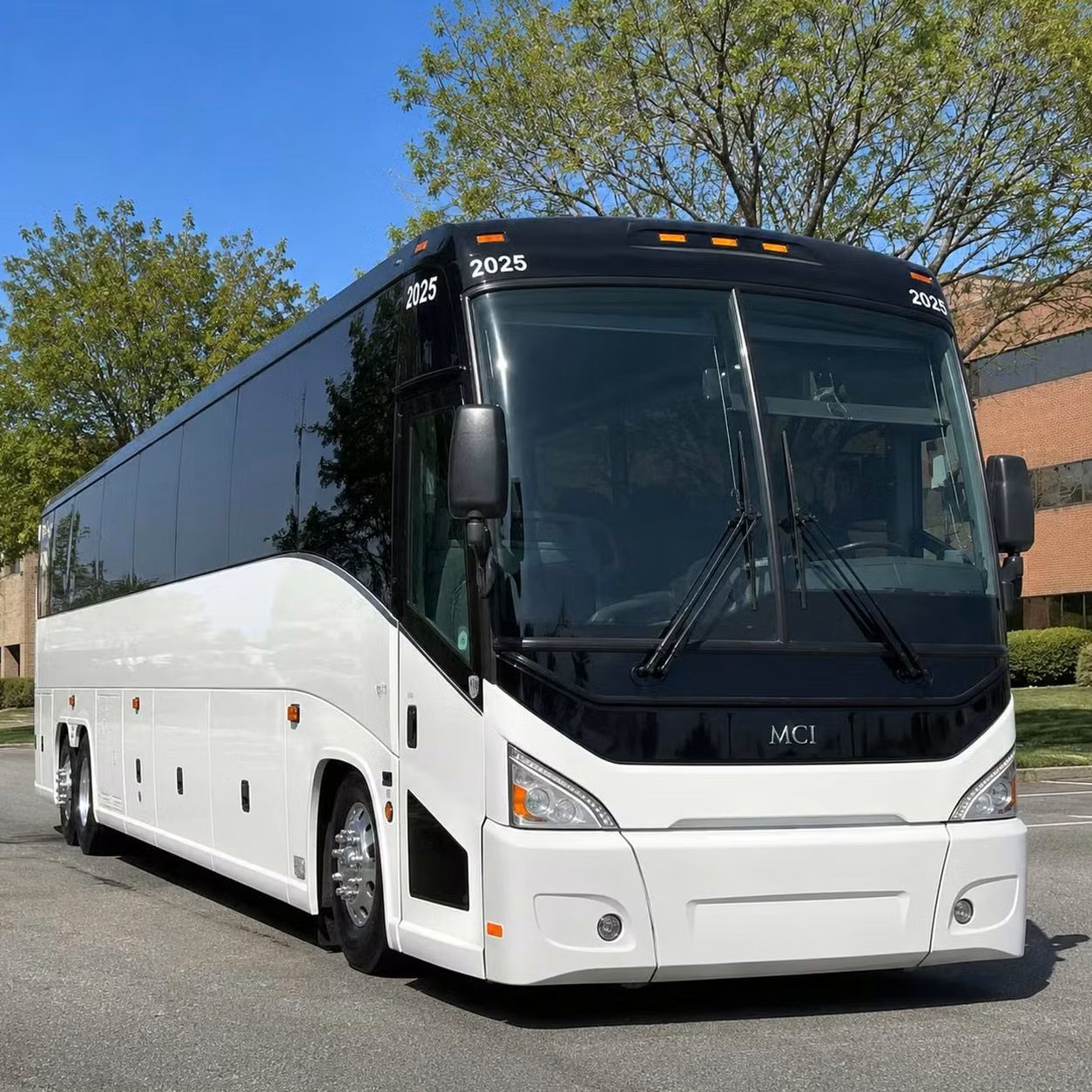 san gabriel private bus rentals for client dinners happy hours and networking events